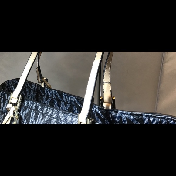 Michael Kors Tote NWOT - Picture 6 of 11